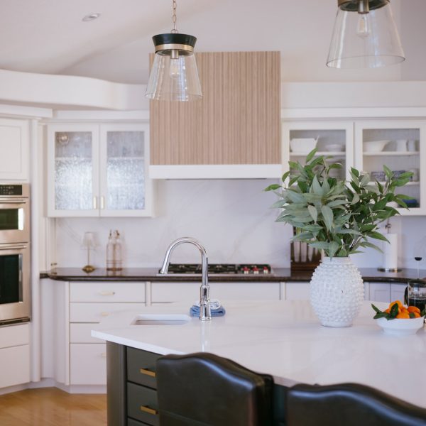 116VarsityEstatesPINW_Kitchen-11