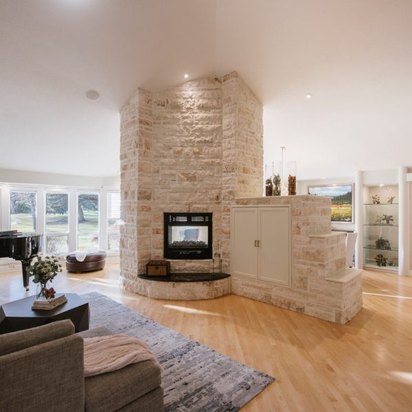 display-featured-project-varsity