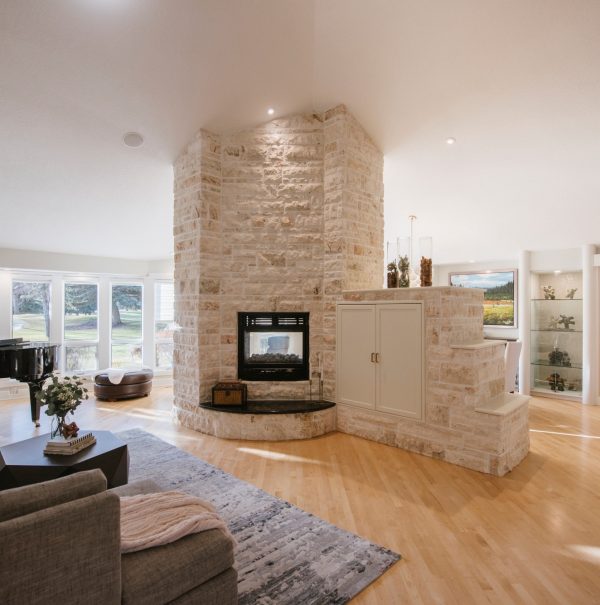 display-featured-project-varsity